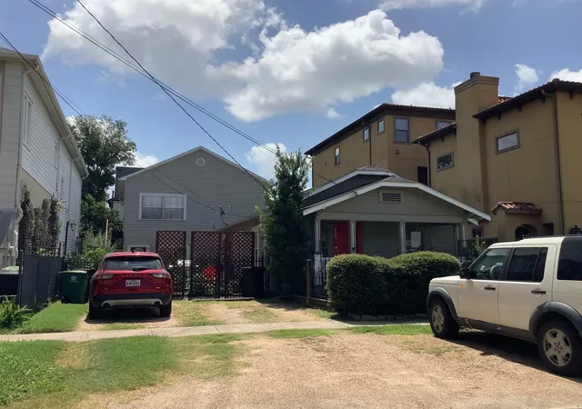 3rd image of 1803 Morse St, Houston, TX 77019 | MLS# 65986181
