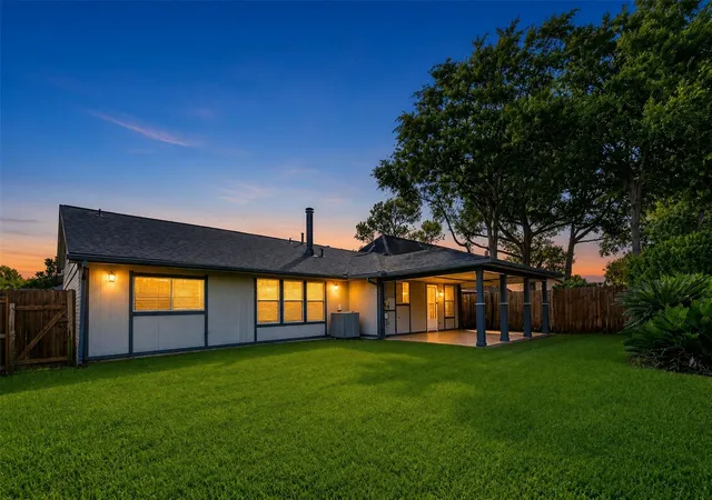 Photo 2 of Single family home for sale at 15819 Contender Ln, Friendswood, TX 77546 | MLS# 92660747 | Listing updated on 2026-09-14