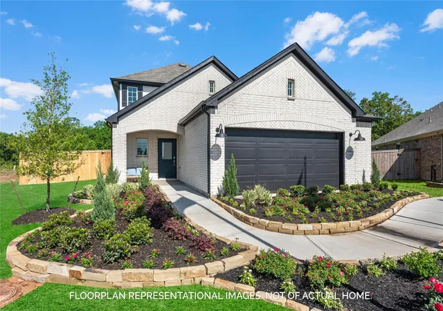 Photo 4 of Single family home for sale at 240 Hazy Pines Ln, Willis, TX 77378 | MLS# 37517685 | Listing updated on 2026-09-15