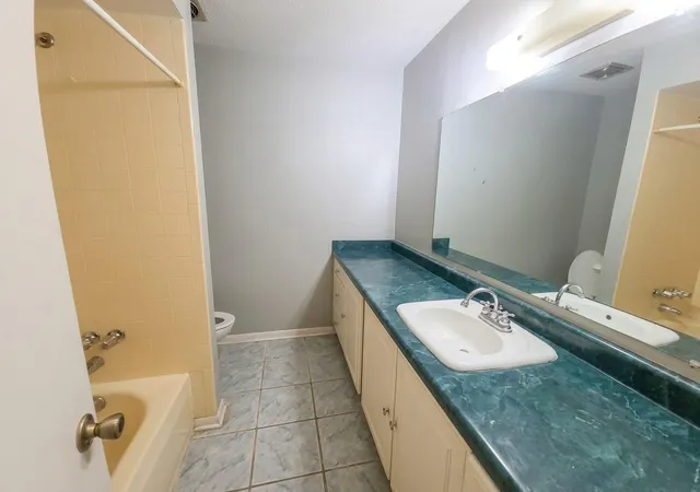 Photo 3 of Single family home for sale at 10215 Windriver Dr, Houston, TX 77070 | MLS# 60233876 | Listing updated on 2026-08-26