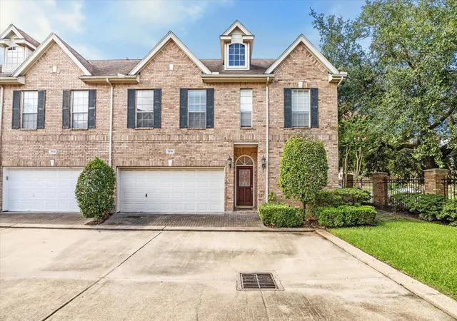 1st image of 2838 Briarhurst Park, Houston, TX 77057 | MLS# 9856070