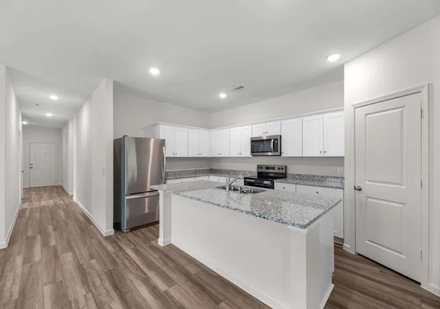 2nd image of 3201 Captain's Grove, Dickinson, TX 77539 | MLS# 7176003