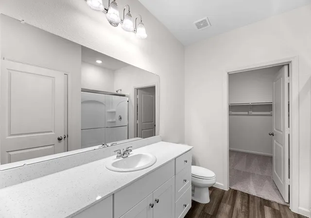 5th image of 3201 Captain'S Grove, Dickinson, TX 77539 | MLS# 7176003