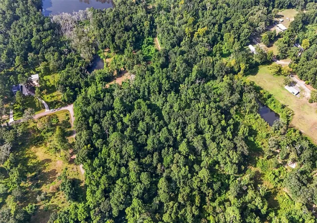 Photo 4 of Land for sale at Tract 136 Garden W, Conroe, TX 77304 | MLS# 10384364 | Listing updated on 2026-08-17