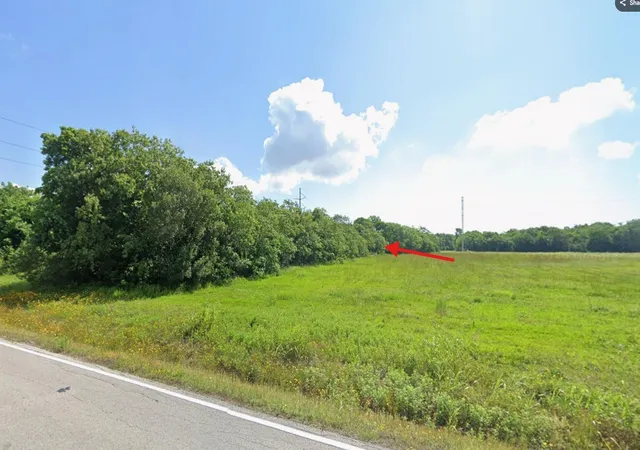 2nd image of 39 34th St N, Texas City, TX 77590 | MLS# 78165995