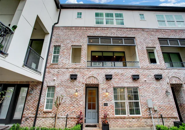 1st image of 6068 Kansas St, Houston, TX 77007 | MLS# 3504522