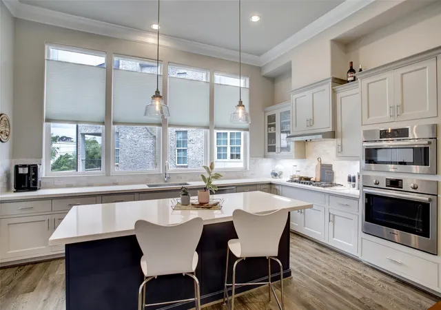 2nd image of 6068 Kansas St, Houston, TX 77007 | MLS# 3504522