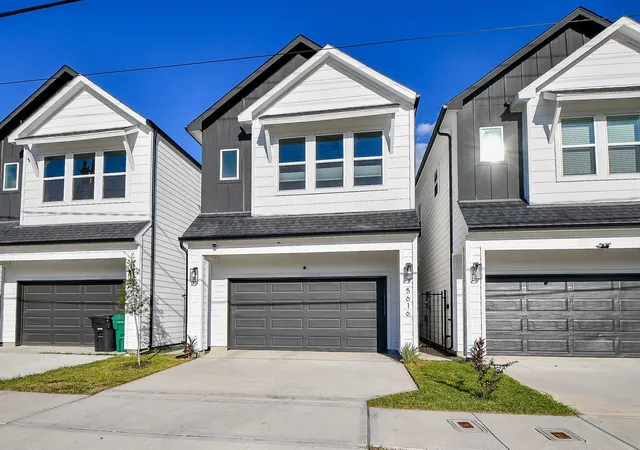 2nd image of 5616 Balbo St, Houston, TX 77091 | MLS# 49418329
