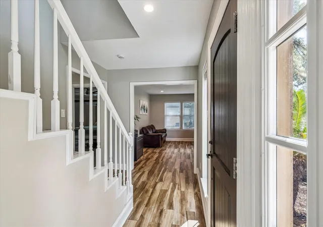 Photo 3 of Single family home for sale at 5210 Three Oaks Cir, Houston, TX 77069 | MLS# 22182334 | Listing updated on 2026-09-02
