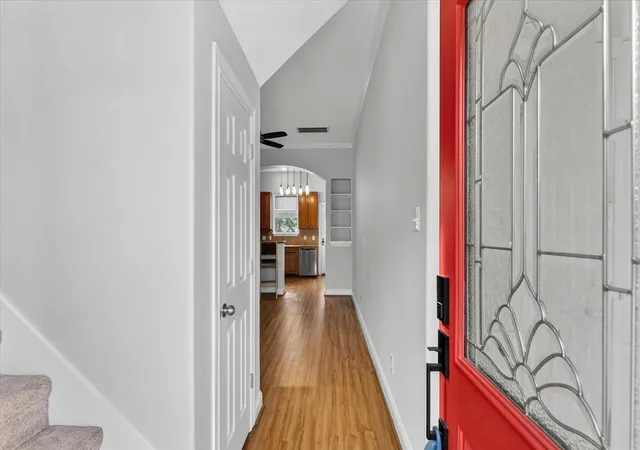 2nd image of 4439 Spencer St, Houston, TX 77007 | MLS# 90698272