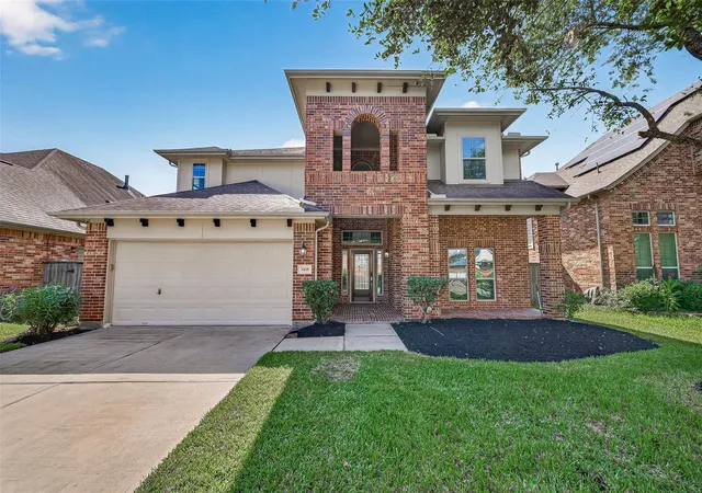 Photo 1 of Single family home for sale at 3418 Boone Hts Ln, Fulshear, TX 77441 | MLS# 2207350 | Listing updated on 2026-09-19