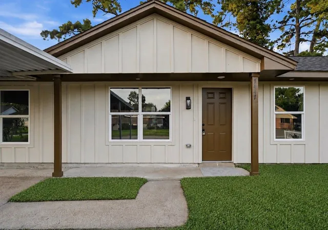 Photo 2 of Sale Pending at 7447 Langley Rd, Houston, TX 77016 | MLS# 20198116 | Listing updated on 2026-09-04