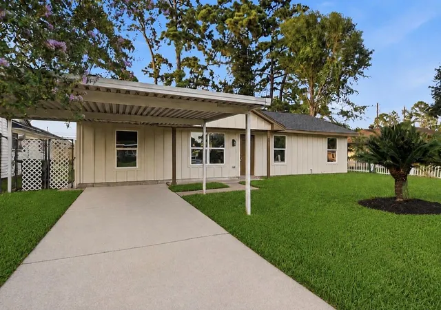 Photo 3 of Sale Pending at 7447 Langley Rd, Houston, TX 77016 | MLS# 20198116 | Listing updated on 2026-09-04