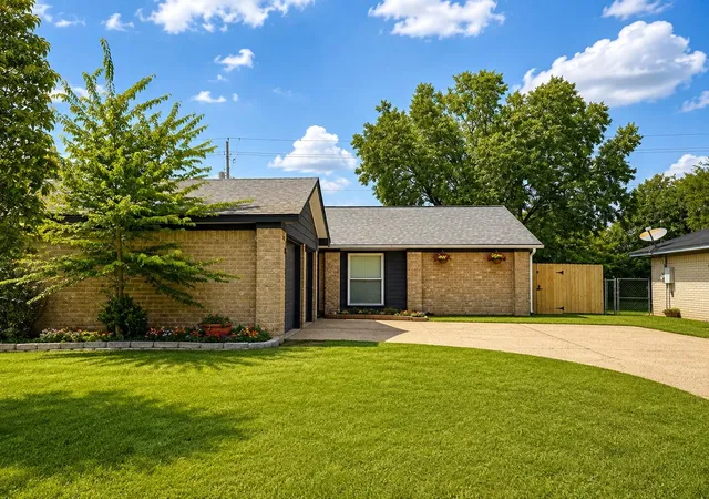 1st image of 3206 Wavecrest St, League City, TX 77573 | MLS# 42811613