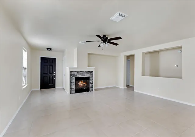 2nd image of 10423 Briar Patch St, Baytown, TX 77523 | MLS# 39167979