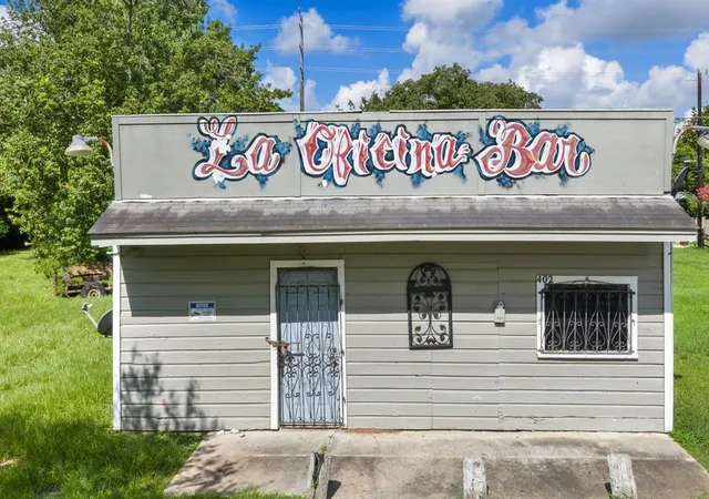 2nd image of 406 2nd Street Street, Rosenberg, TX 77471 | MLS# 68304482