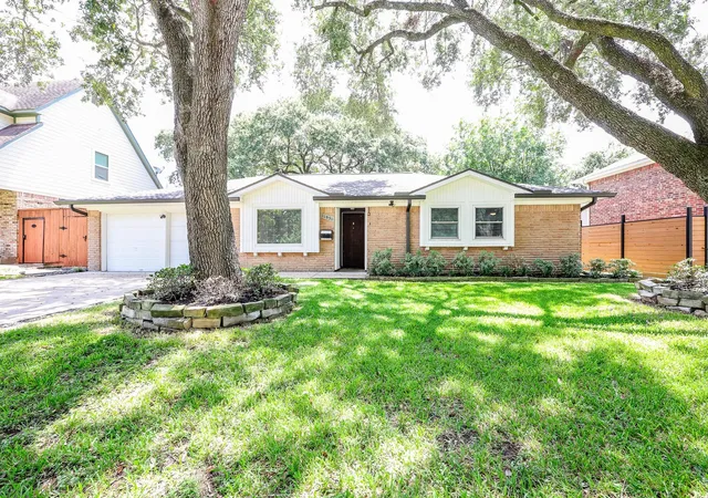 1st image of 11931 Dunlap St, Houston, TX 77035 | MLS# 48913680