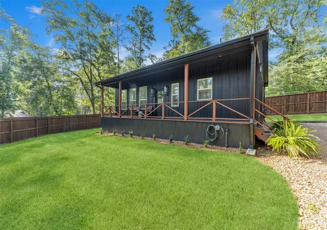 Photo 3 of Single family home for sale at 20865 Dogwood Ln, Montgomery, TX 77356 | MLS# 95172745 | Listing updated on 2026-09-10
