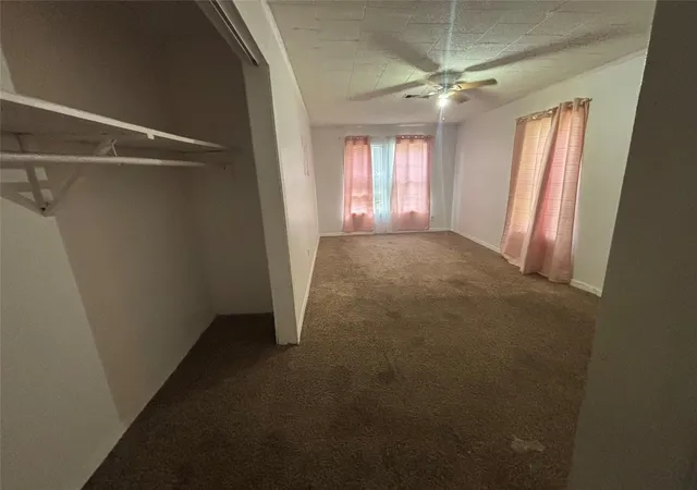 Photo 4 of Single family home for sale at 225 Beatrice St, La Marque, TX 77568 | MLS# 75086339 | Listing updated on 2026-10-08