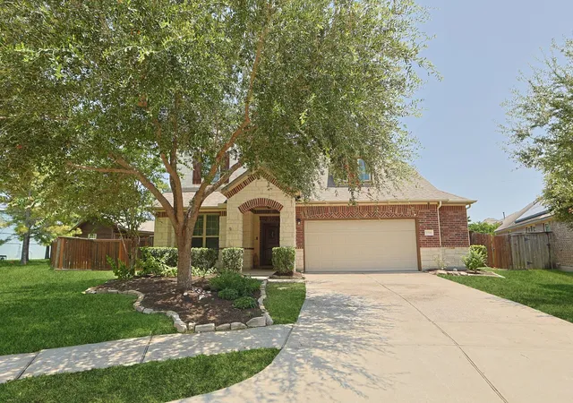 Photo 1 of Single family home for sale at 10546 Hartfield Blf Ln, Cypress, TX 77433 | MLS# 12442541 | Listing updated on 2026-09-19