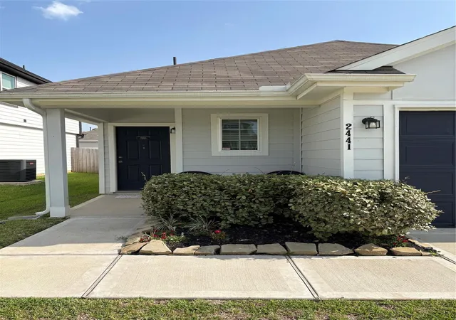 Photo 1 of Single family home for sale at 2441 Shellcracker Dr, Conroe, TX 77384 | MLS# 40177060 | Listing updated on 2026-09-03