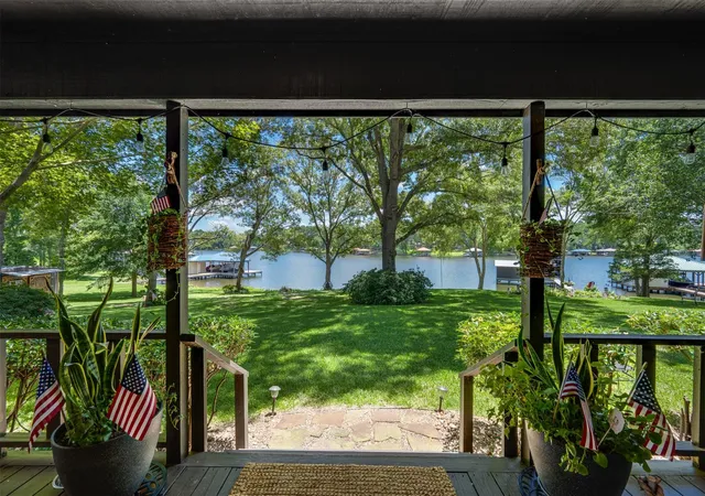 5th image of 23258 Edgewater Dr, Frankston, TX 75763 | MLS# 38940527