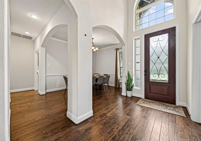 Photo 2 of Sale Pending at 25302 Hillside Meadow Dr, Spring, TX 77389 | MLS# 31893410 | Listing updated on 2026-08-24