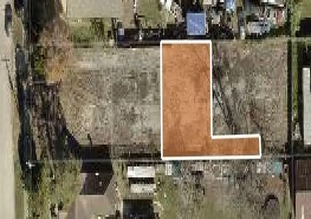 2nd image of 03 Pickfair St, Houston, TX 77026 | MLS# 82964405