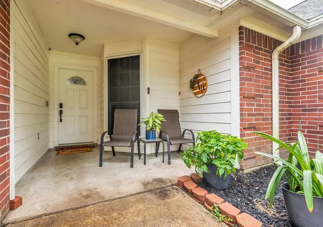 Photo 3 of Single family home for sale at 657 26th Avenue N, Texas City, TX 77590 | MLS# 74651152 | Listing updated on 2026-08-22
