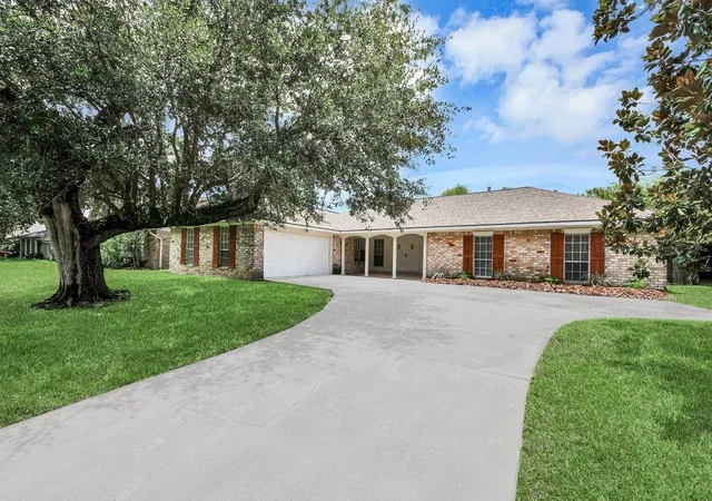 2nd image of 2814 Spyglass Ln, Missouri City, TX 77459 | MLS# 48023038