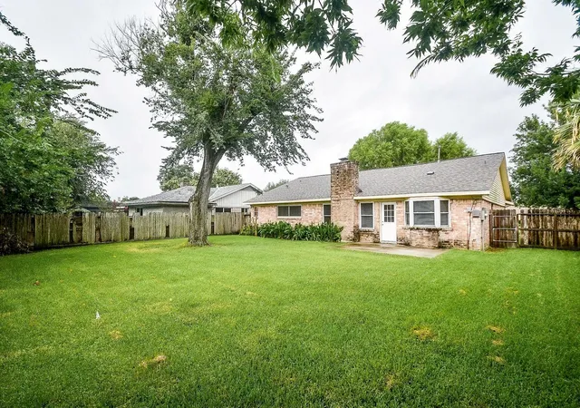 Photo 3 of Single family home for sale at 11839 Blair Meadow Dr, Meadows Place, TX 77477 | MLS# 63051675 | Listing updated on 2026-09-21