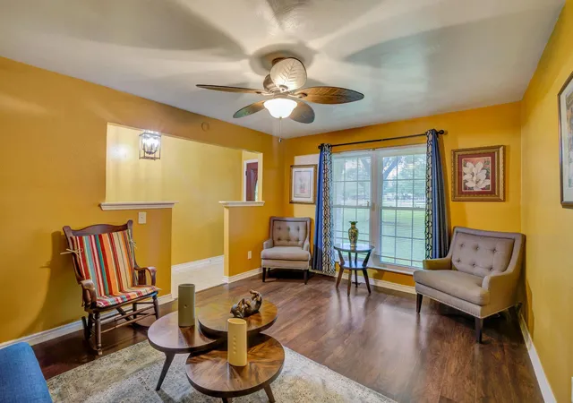 Photo 4 of Single family home for sale at 17410 Wellborne Rd, Pearland, TX 77584 | MLS# 22056556 | Listing updated on 2026-08-16