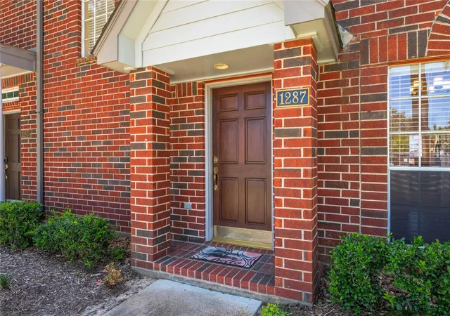 4th image of 1287 El Camino Village Dr, Webster, TX 77058 | MLS# 19463063