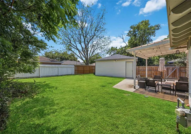 30th image of 6131 Dumfries Dr, Houston, TX 77096 | MLS# 27148508