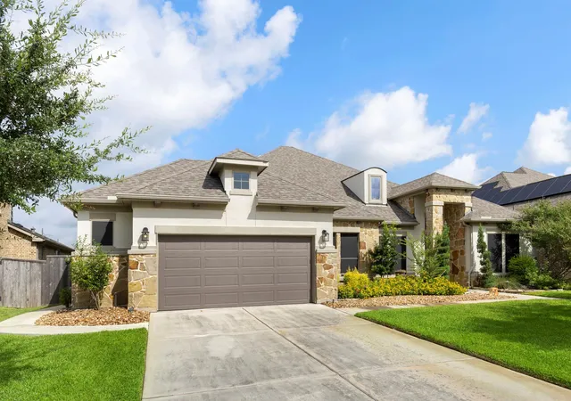 1st image of 18531 Spellman Ridge Dr, Tomball, TX 77377 | MLS# 32916581
