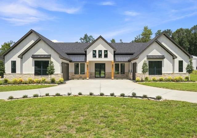 3rd image of 70 Quiet Springs Trl, Willis, TX 77378 | MLS# 27269785