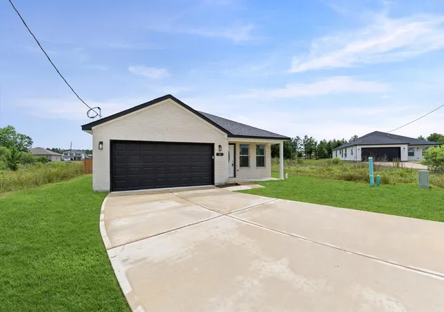 Photo 2 of Single family home for sale at 37 County Rd 5102l, Cleveland, TX 77327 | MLS# 73481516 | Listing updated on 2026-09-14