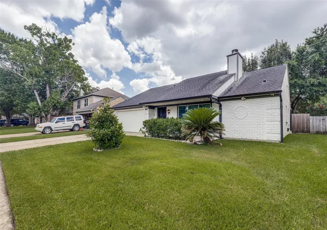 Photo 2 of Single family home for sale at 2502 Planters House Ln, Katy, TX 77449 | MLS# 894825 | Listing updated on 2026-09-04