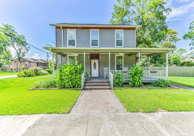 2nd image of 503 W Blum St, Alvin, TX 77511 | MLS# 4018963