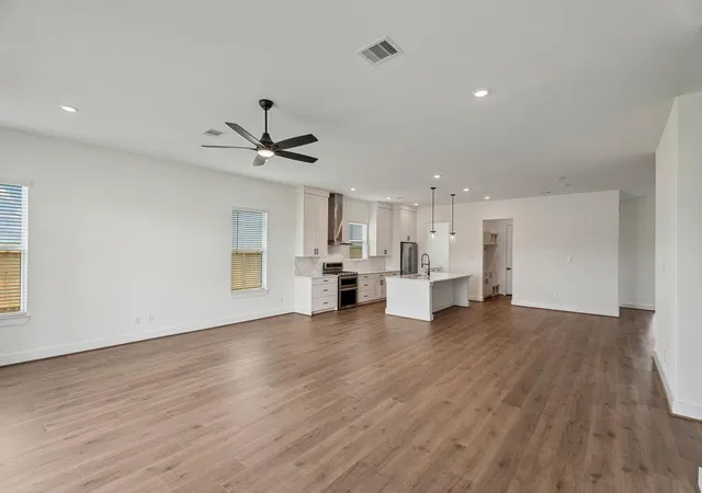 4th image of 1912 Drover Ln, Rosenberg, TX 77471 | MLS# 14042533