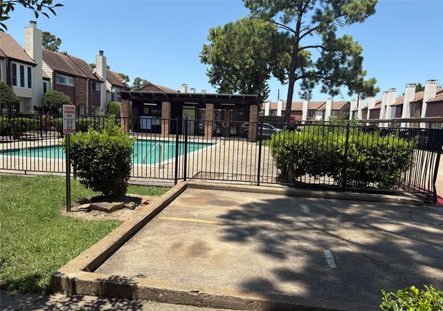 2nd image of 17230 Imperial Vly Dr, Houston, TX 77060