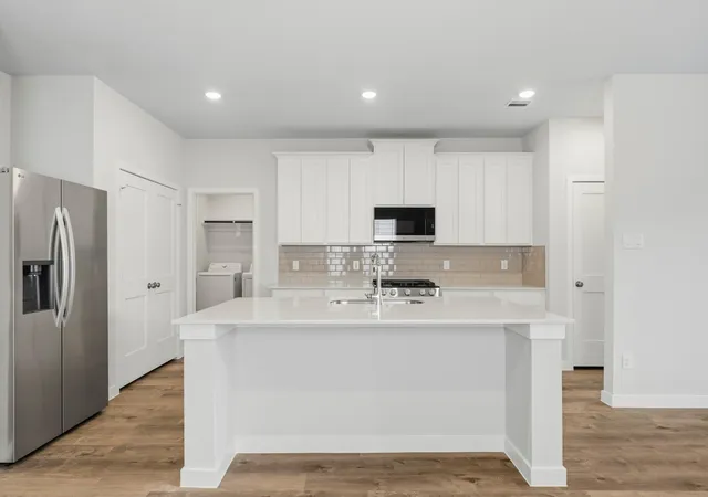 Photo 4 of Sale Pending at 32754 Laureate Dr, Brookshire, TX 77423 | MLS# 3770110 | Listing updated on 2026-09-01