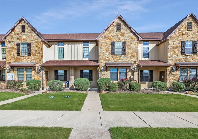 3rd image of 3328 Lieutenant Ave, College Station, TX 77845 | MLS# 23363335