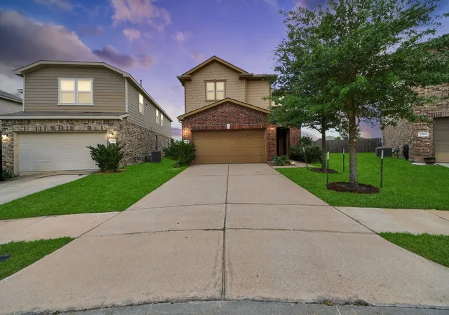 5th image of 25106 Squire Knoll St, Katy, TX 77493 | MLS# 87110296