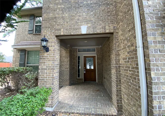Photo 3 of Single family home for sale at 5918 Vinland Shrs Ct, Spring, TX 77379 | MLS# 17181633 | Listing updated on 2026-08-12