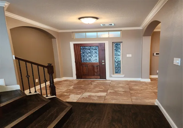 Photo 3 of Single family home for sale at 5918 Vinland Shrs Ct, Spring, TX 77379 | MLS# 17181633 | Listing updated on 2026-08-12