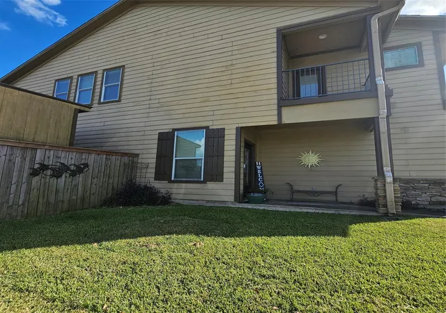 Photo 4 of Sale Pending at 2680 Quiet Corral Ln, Port Arthur, TX 77640 | MLS# 30352542 | Listing updated on 2026-09-18