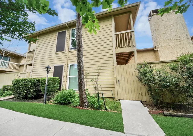 30th image of 9447 Pagewood Ln #9447, Houston, TX 77063 | MLS# 50882734
