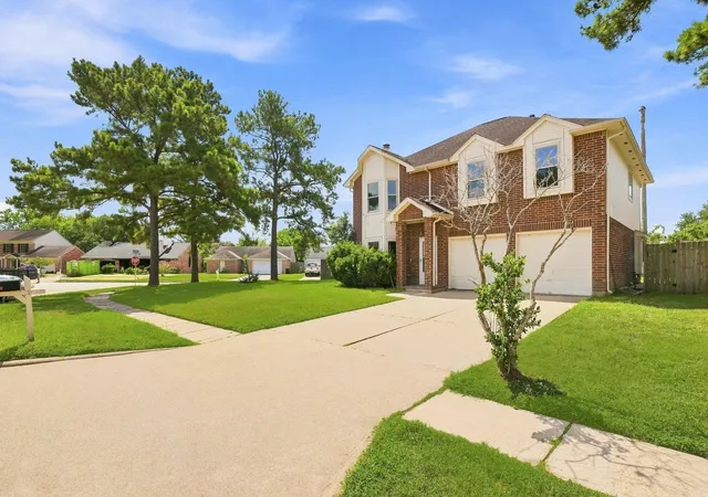 Photo 3 of Single family home for sale at 22711 Brafferton Ln, Katy, TX 77449 | MLS# 58064256 | Listing updated on 2026-08-22