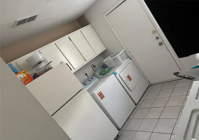 Photo 3 of Multi family home for sale at 521 Ferguson St #4, Humble, TX 77338 | MLS# 55172971 | Listing updated on 2026-08-10